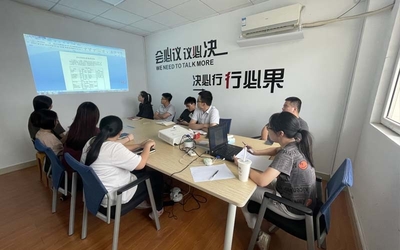 Guangzhou Hongzheng Trade Co., Ltd.